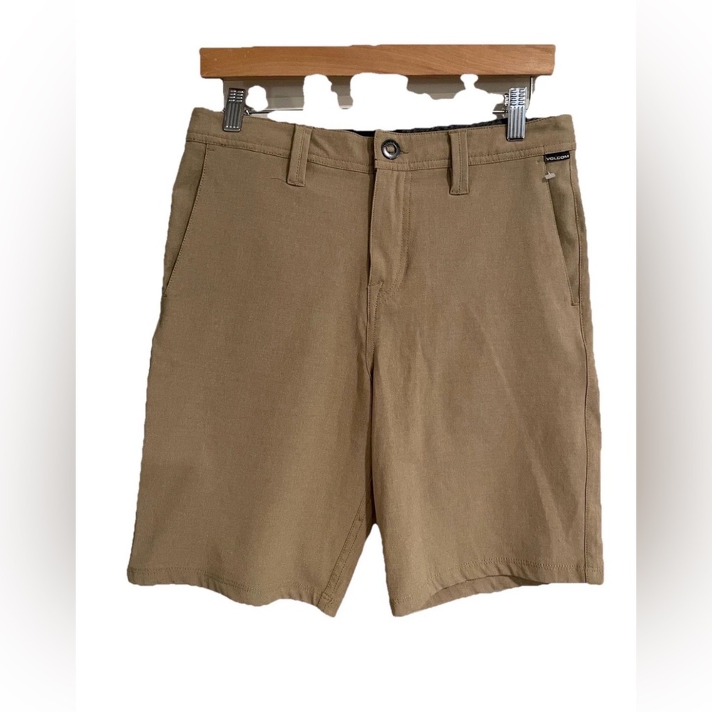 Volcom Men's Shorts Surf And Turf 4
Way Stretch size 30 casual preppy unisex
